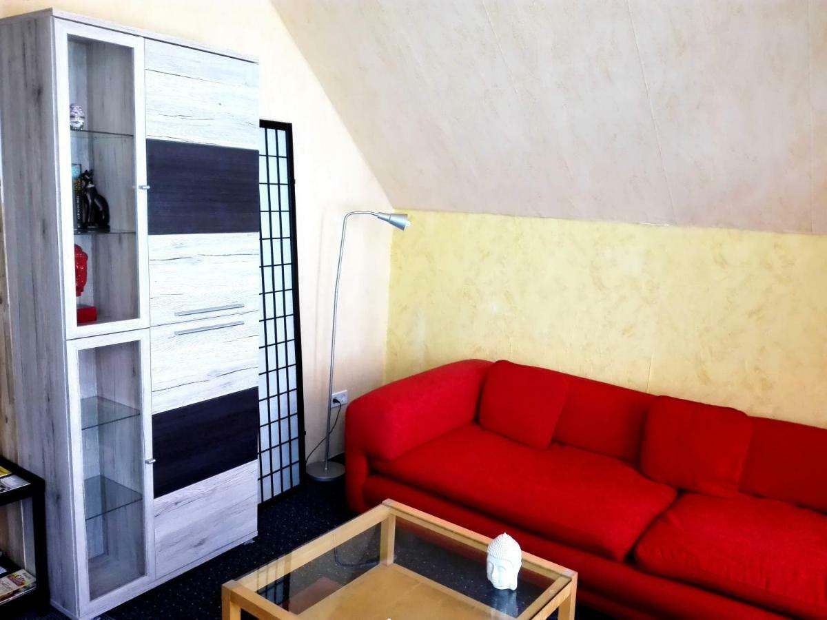 Apartment Am Park Oldenburg Buitenkant foto